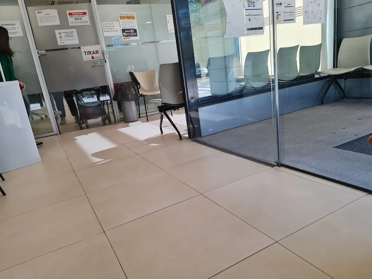Foto de la oficina del SEPE en Mostoles, Madrid