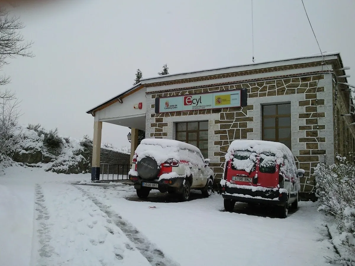 Photo of the SEPE office in Puebla de Sanabria, Zamora
